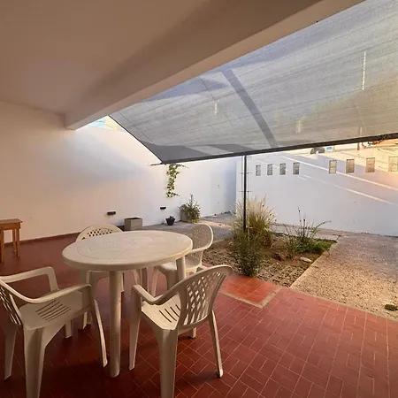 El Patio - Centrico Con Parrilla Apartamento Neuquén Exterior foto